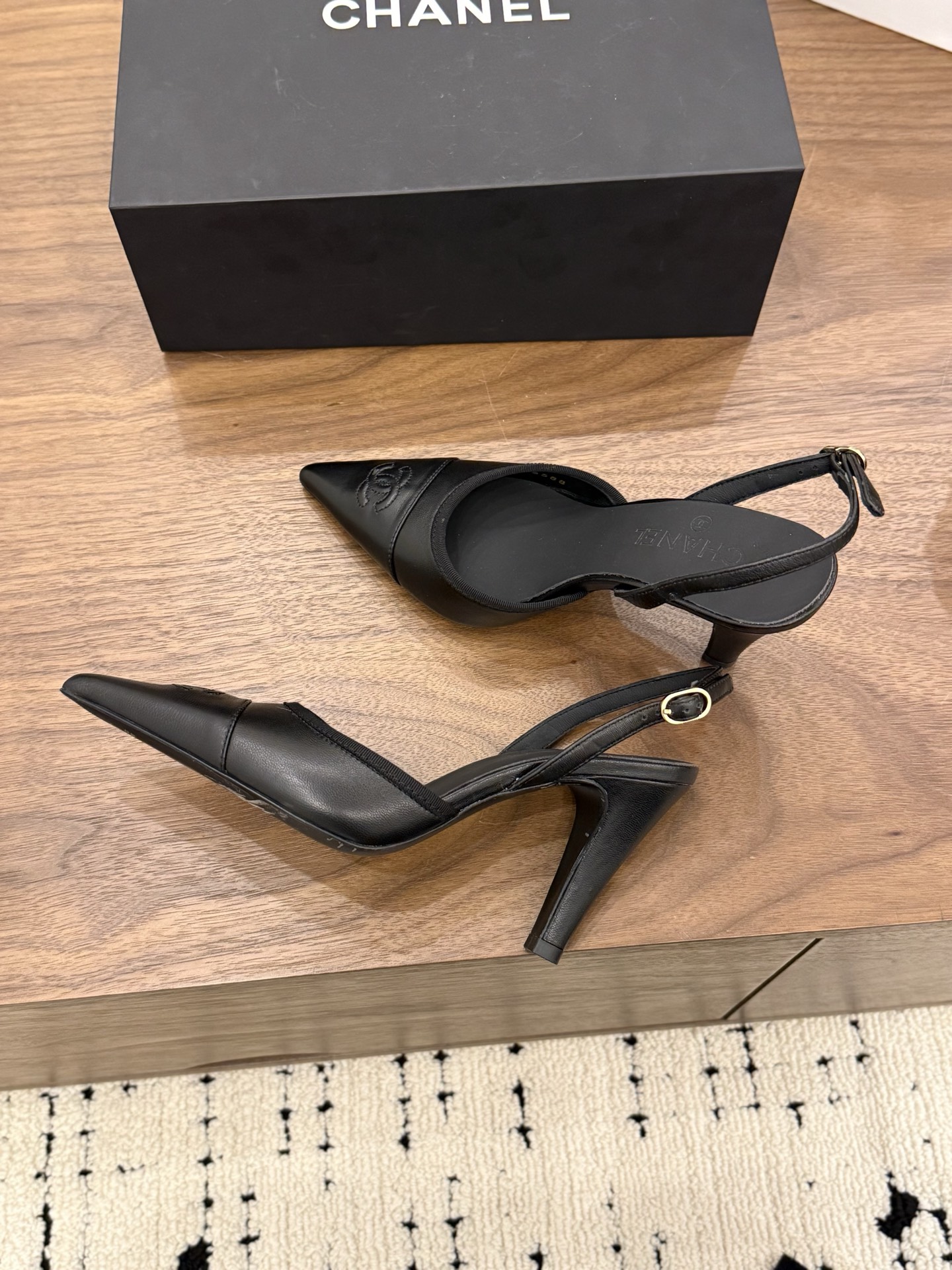 Women's high heels